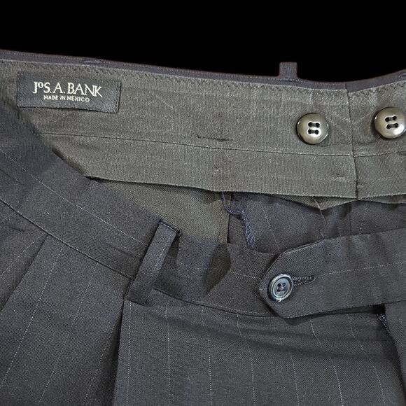 Jos. A. Bank‎ Men’s Dress Pants – Size 38x30, BlackPleated - Picture 3 of 9